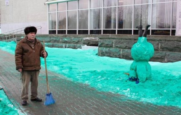 4. Śnieg mają taki 