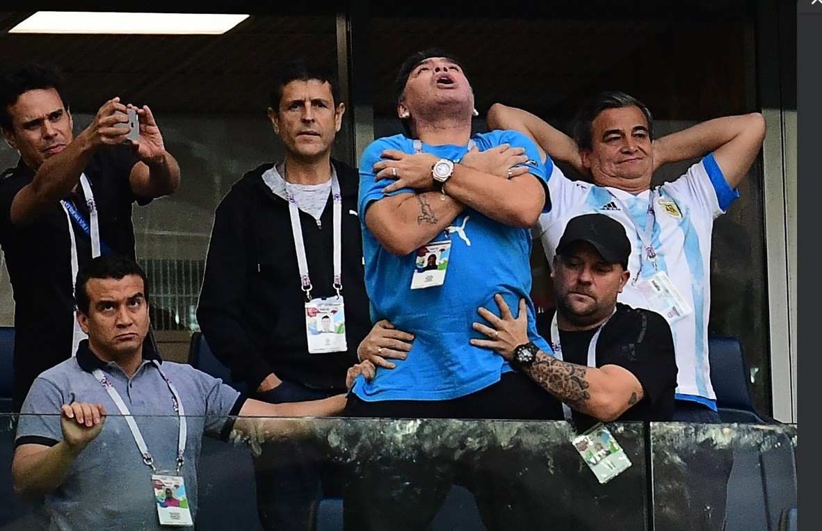 Niektórzy zwracają uwagę na szybę zabezpieczającą i jej wygląd ;)